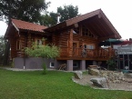 Blockhaus mit Veranda