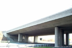 Autobahnbrücke